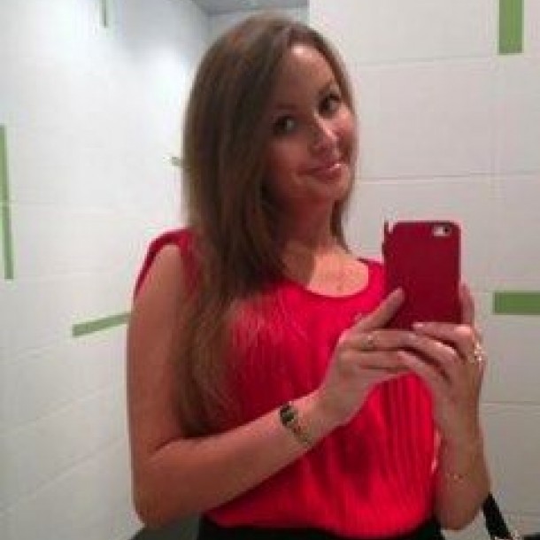 Assez jolie femme cherche un beau jeune homme pour une pipe nature Keraloret