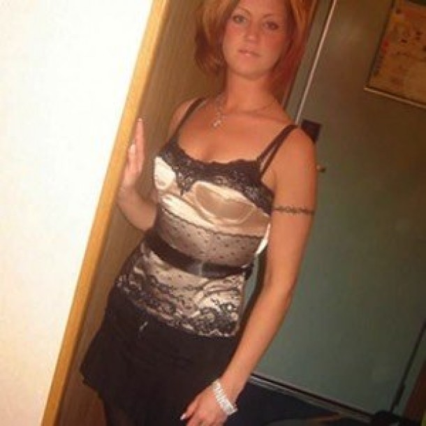 Belle femme chaude pour un rdv sexe Saint-Cyr-le-Gravelais